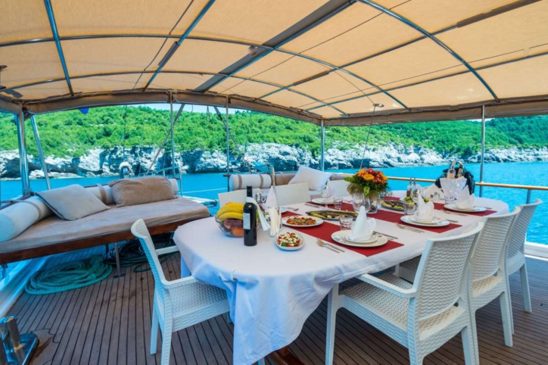 private-cabin-charter-in-croatia